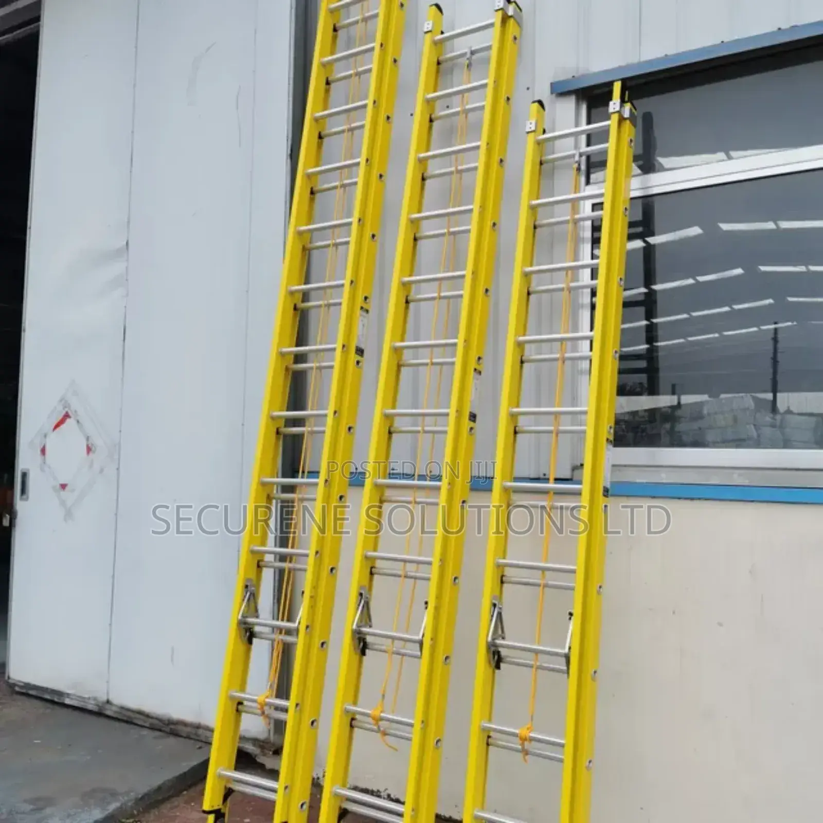 2by20trends/40ft/12metres Fibreglass Double Extension Ladde