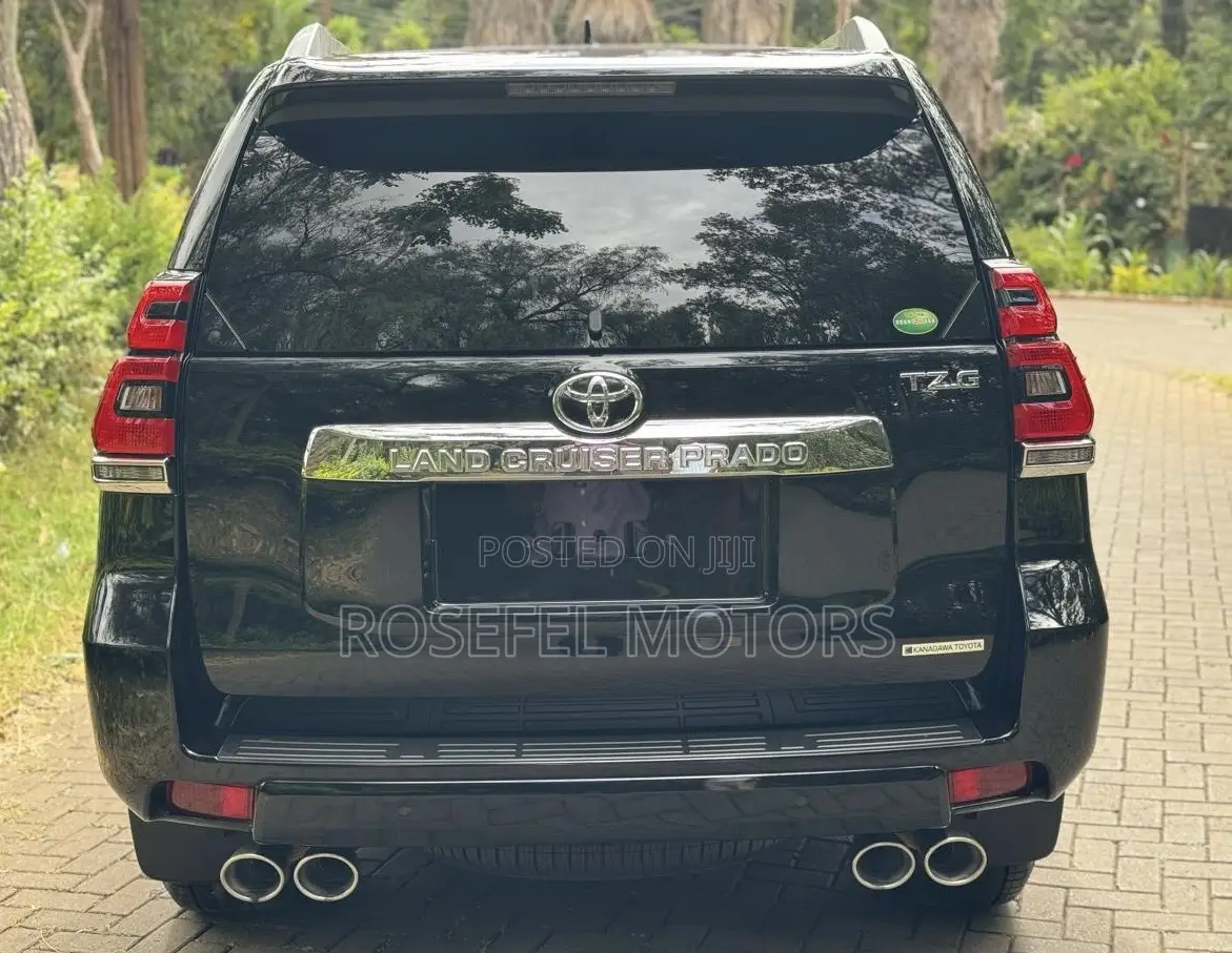 Toyota Land Cruiser Prado 2019 Black
