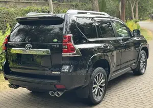 Toyota Land Cruiser Prado 2019 Black