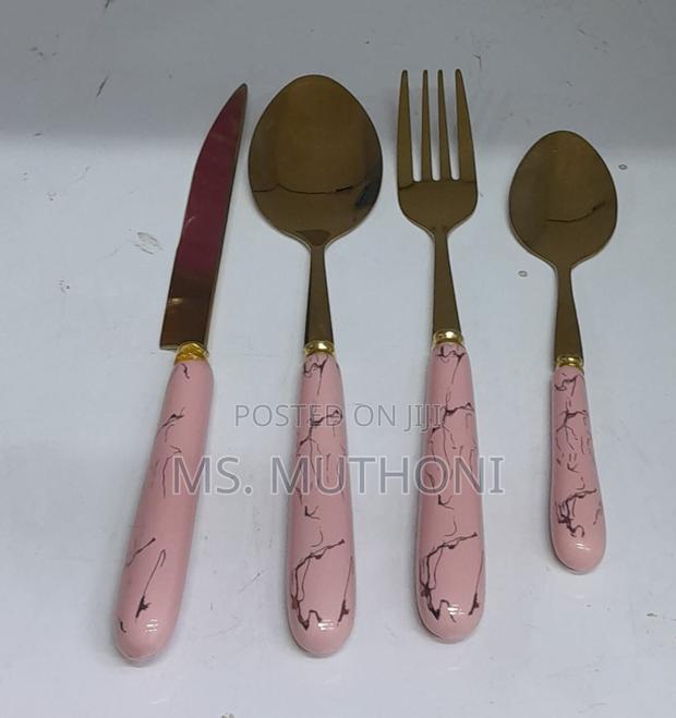 24pcs Gold / Marble Dining Cutlery Set With Stand - thumbnail 3