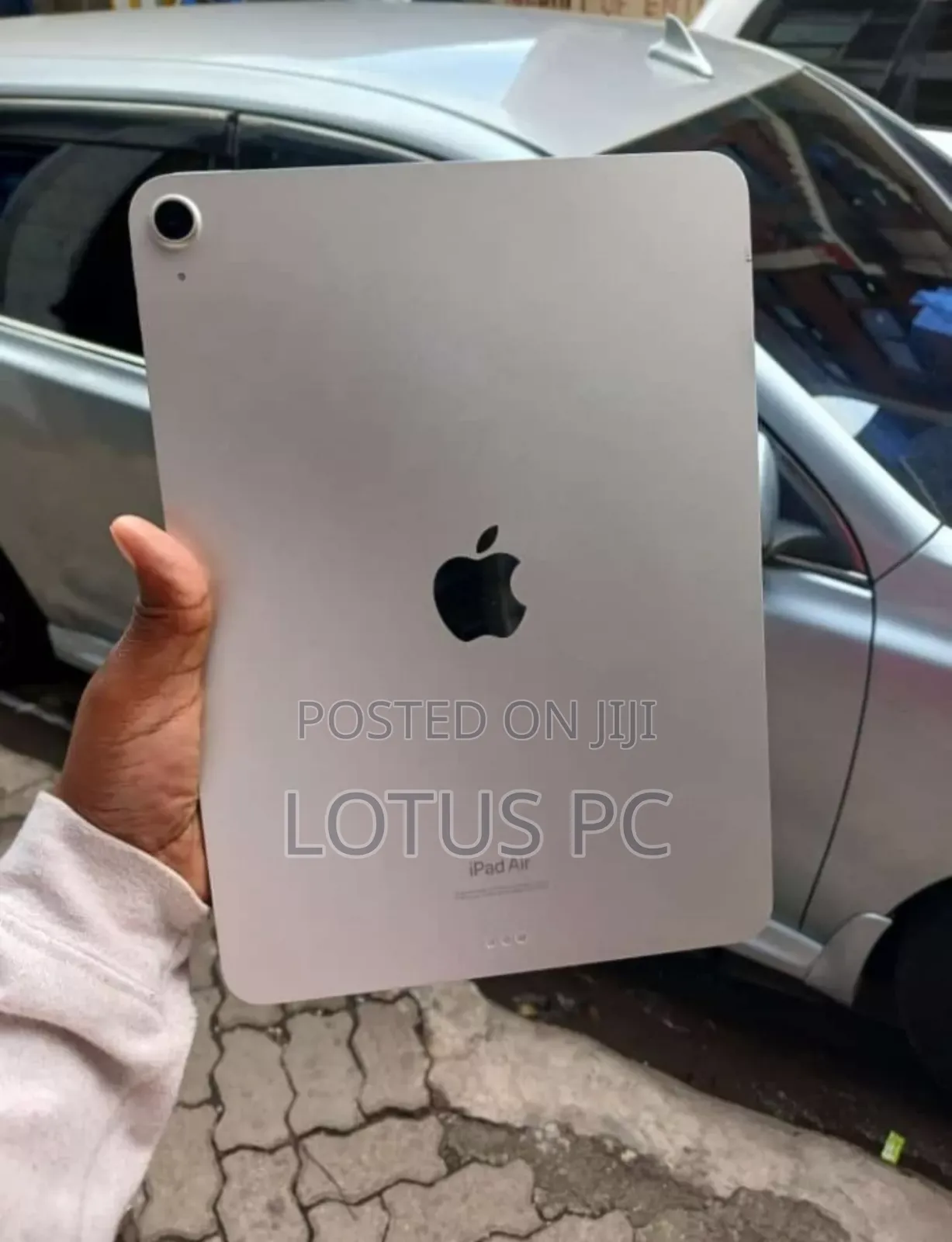 Apple iPad Air (2022) 64 GB Silver