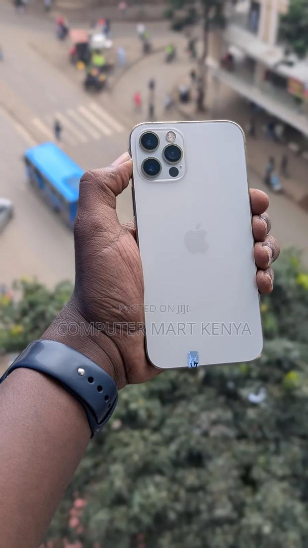 Apple iPhone 12 Pro 256 GB Gold - thumbnail 6