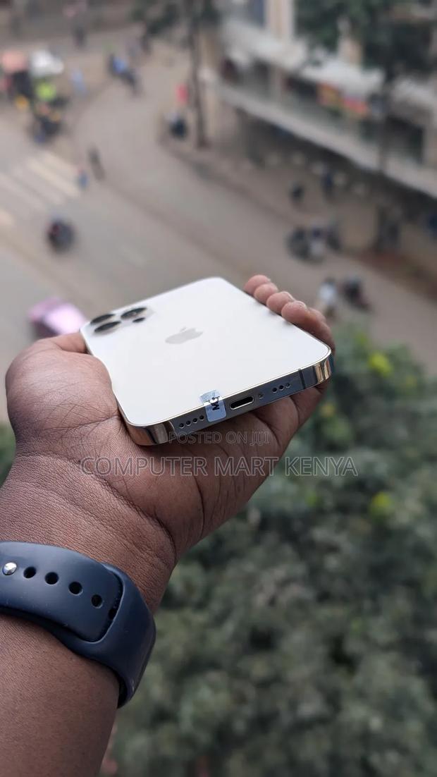 Apple iPhone 12 Pro 256 GB Gold - thumbnail 7