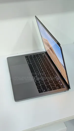 Laptop Apple MacBook Pro 16GB Intel Core I5 SSD 128GB