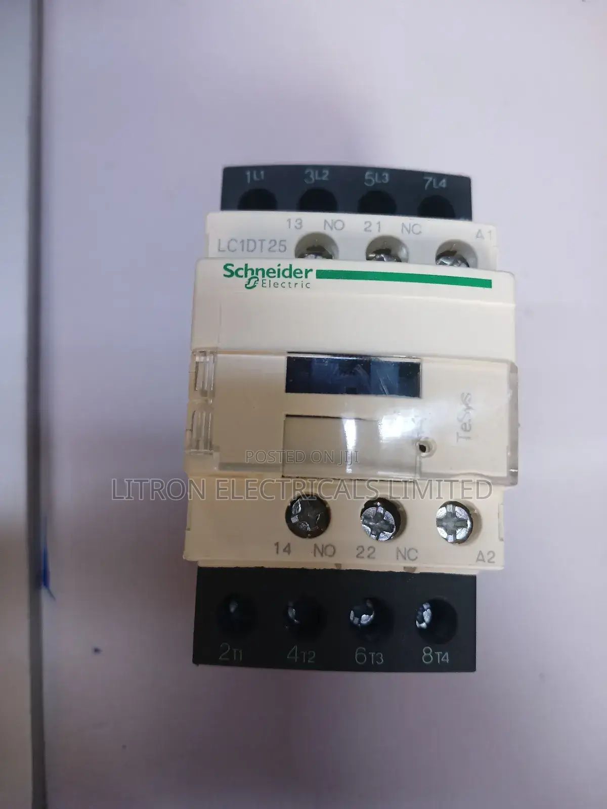 D25 Contactor Shneider