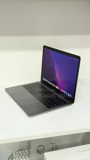 Laptop Apple MacBook Pro 2017 16GB Intel Core I5 SSD 128GB