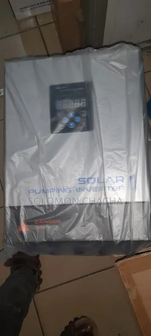 Solar Pump Inverter 2.2kw 350v to 750v Three Phase Output