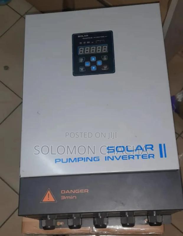 Solar Pump Inverter 2.2kw 350v to 750v Three Phase Output