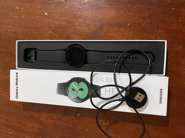 Samsung Galaxy Watch 4 - thumbnail 4