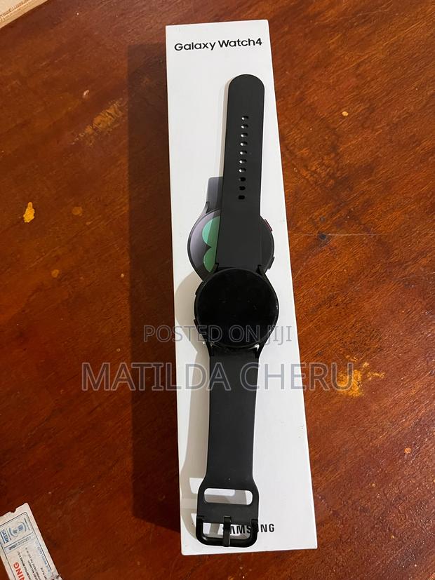 Samsung Galaxy Watch 4 - thumbnail 2