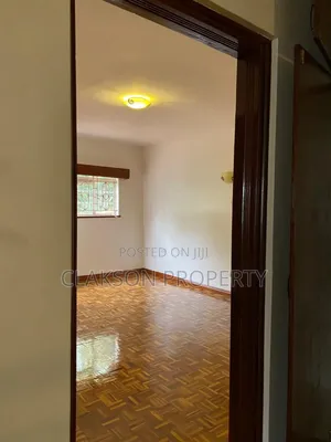 5bdrm Townhouse/Terrace in Thome for sale