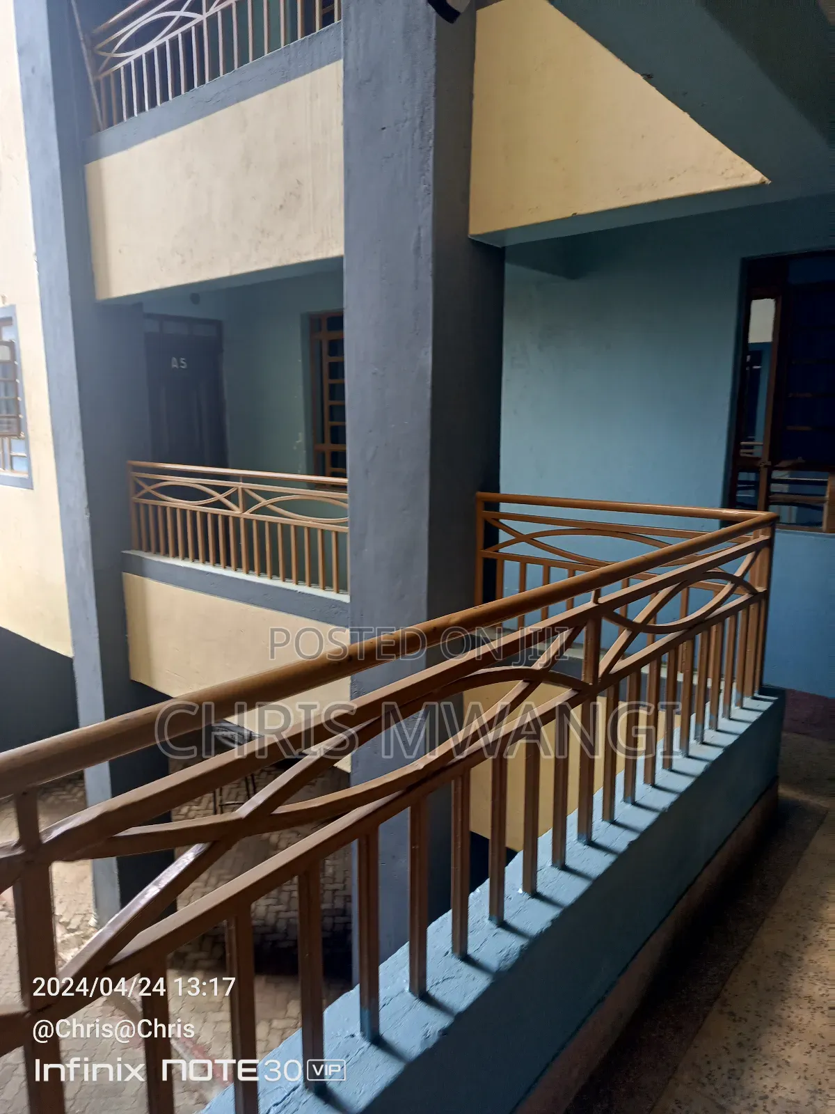 2bdrm Block of Flats in Kamakis Estate for sale
