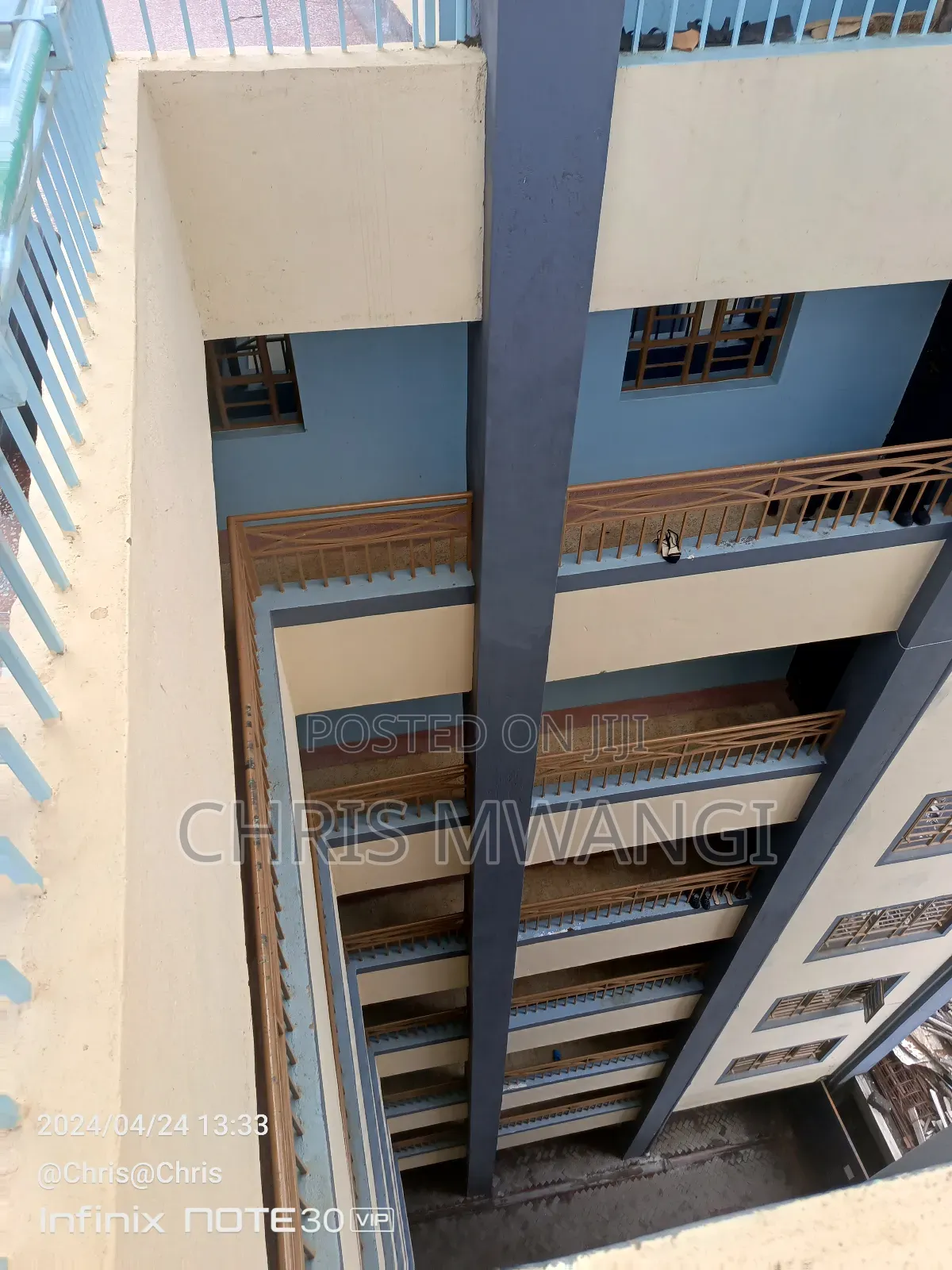 2bdrm Block of Flats in Kamakis Estate for sale