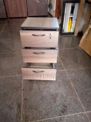 Side Bed Pedestal