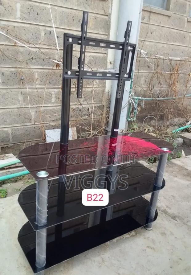 Long Lasting Executive Glass Tv Stand With Wall Mount - main view