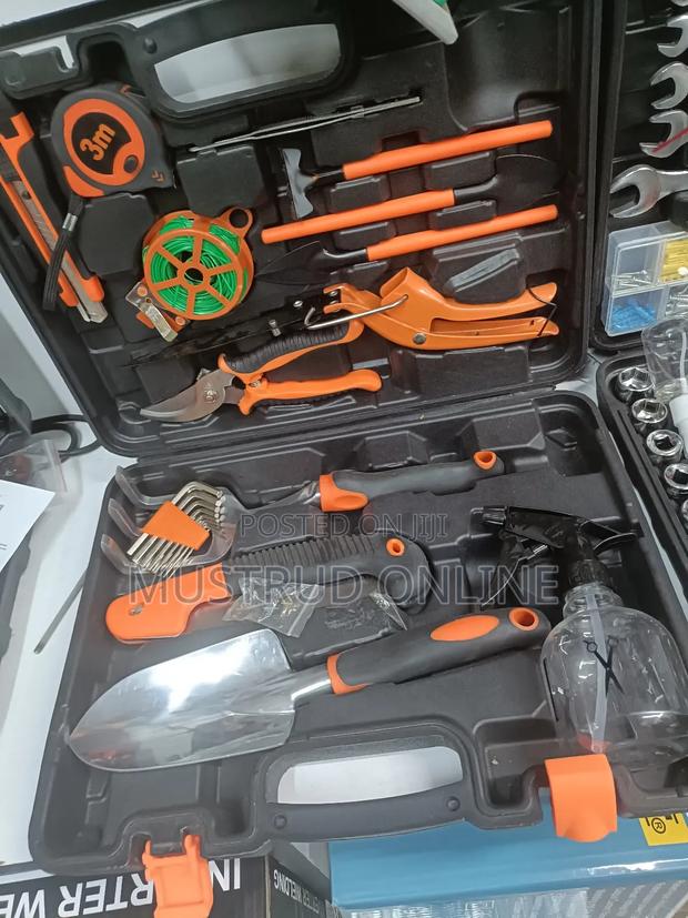 Multipurpose Gardening Tools and Accessories - main view