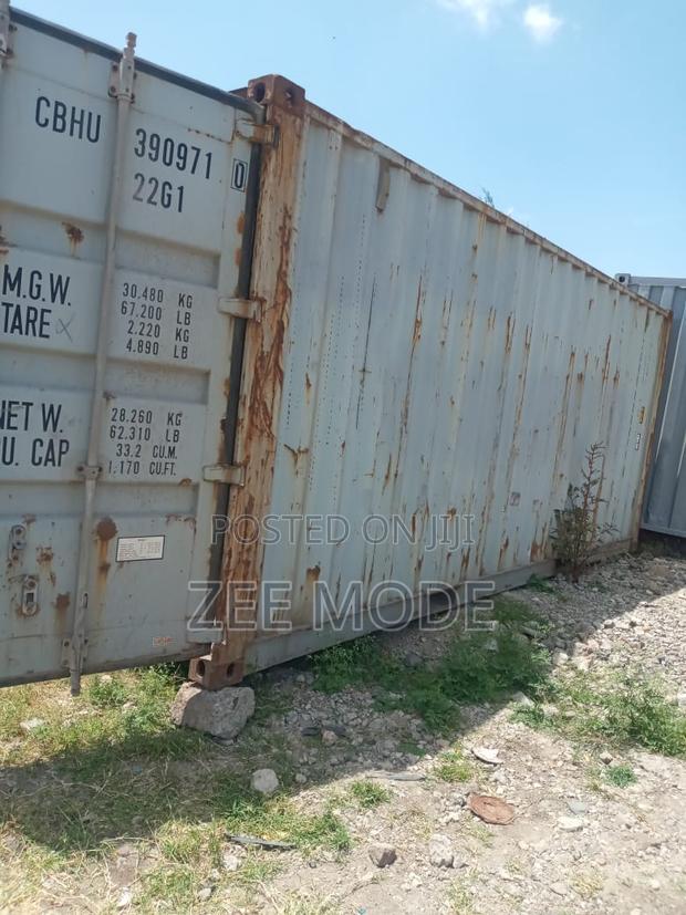 Dry and Empty Shipping Containers in Stock - main view