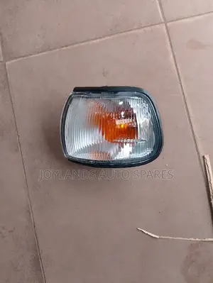Nissan Sunny B13/B14 Corner Lamp Orange Depo