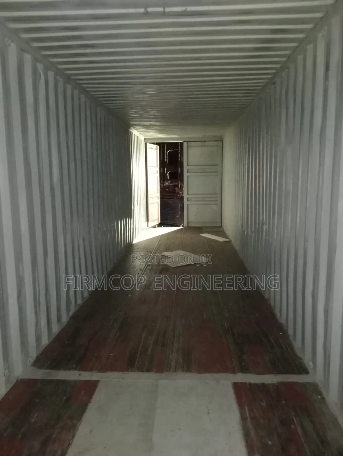 Clean Shipping Containers Available