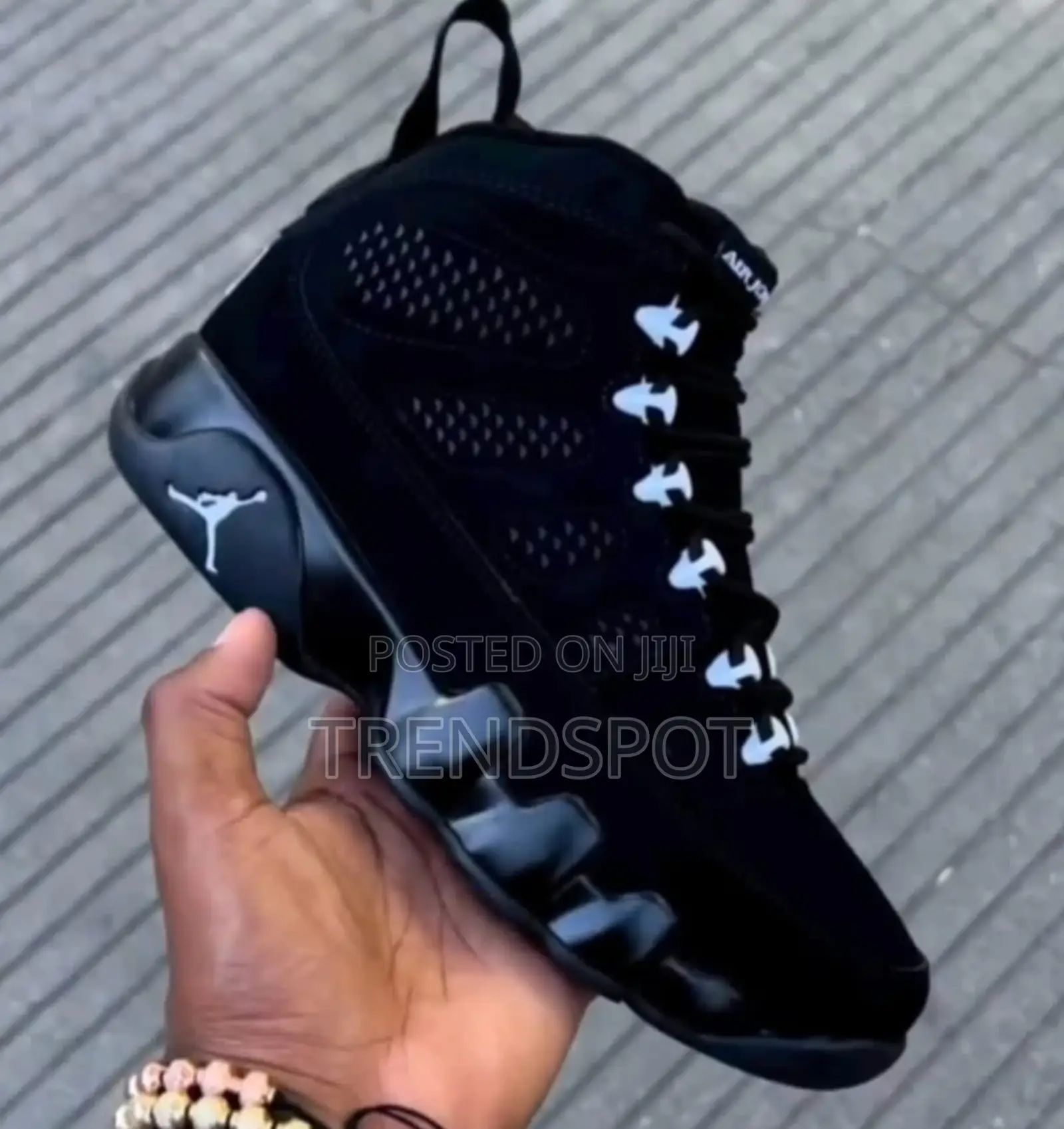 Jordan 9 (S=40,41,42,43,44 , 45)