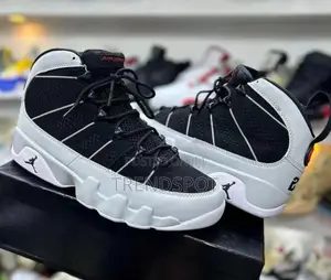 Nike Air Jordan 9 Sneakers