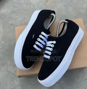 Van's Corduroy Sizes:37-45