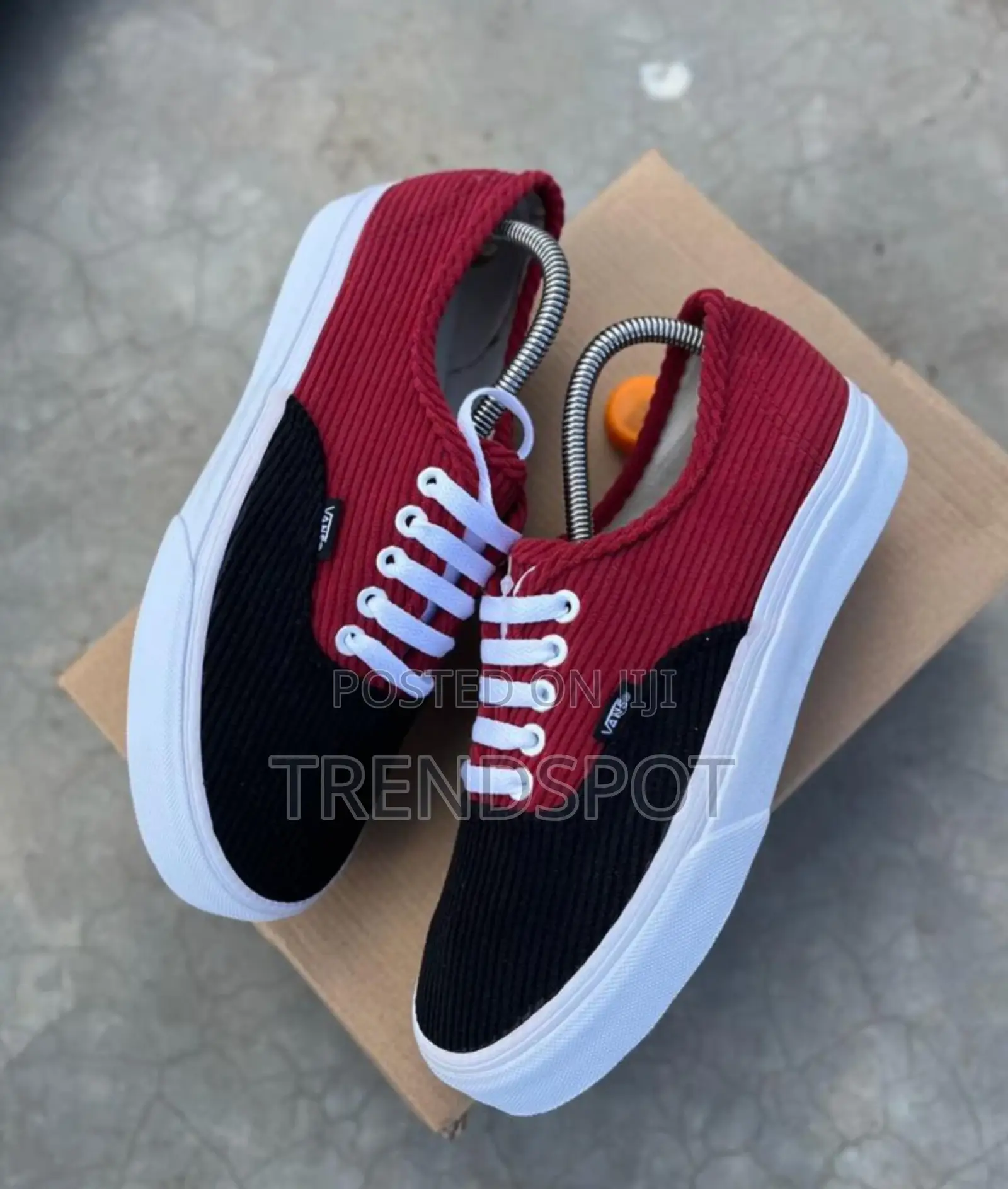 Van's Corduroy Sizes:37-45