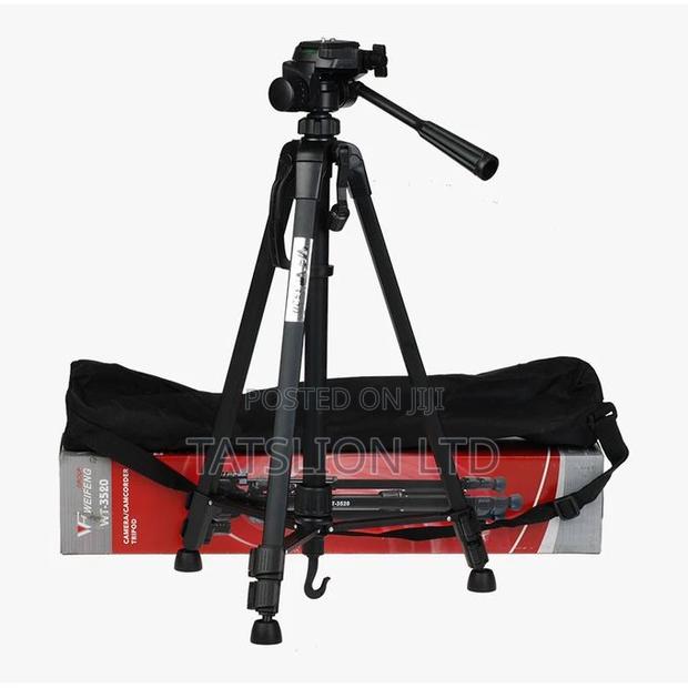 Weifeng Wt-3560 Portable Tripod Stand - main view