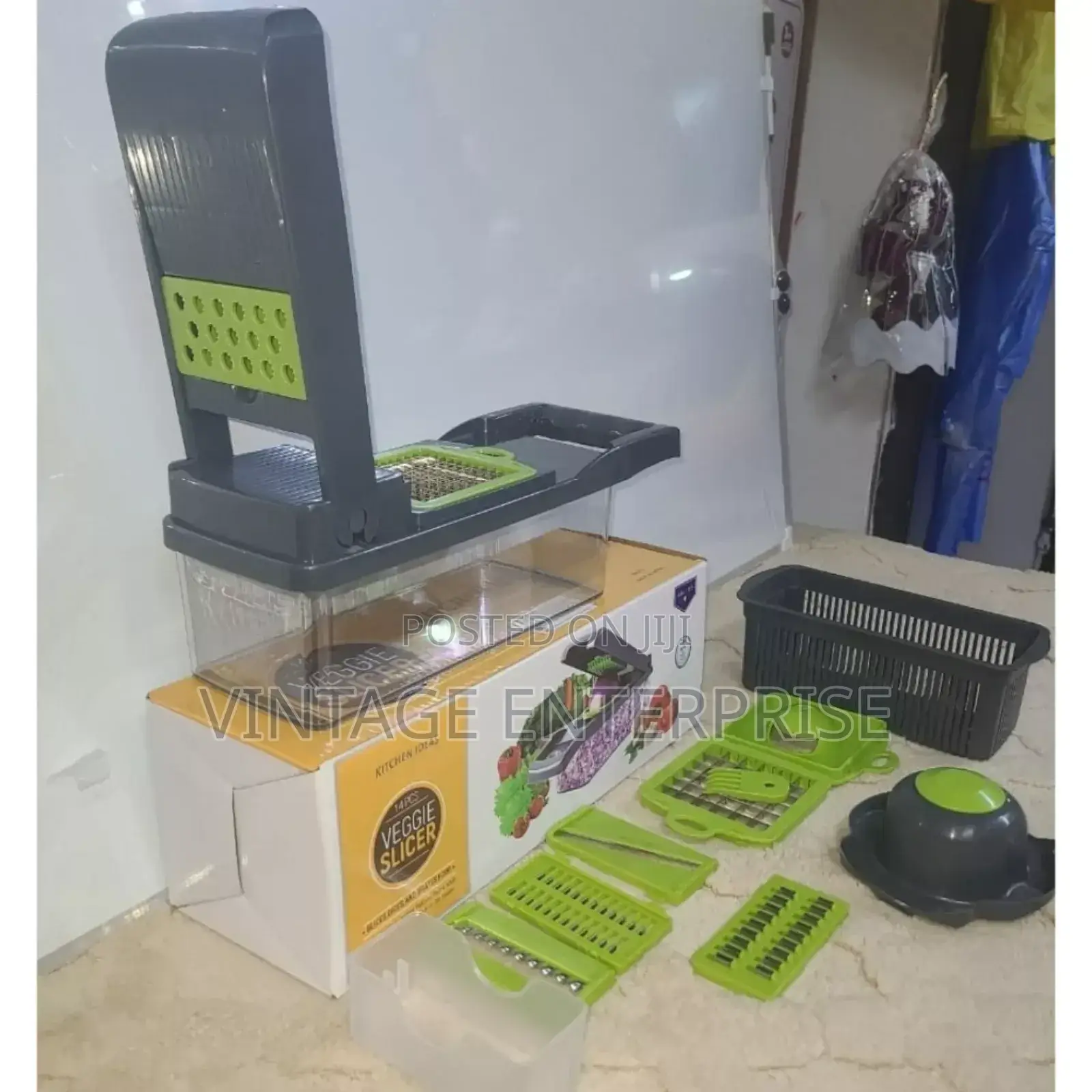 Vegetable Cutter :Multi Function Vegetables Cutter