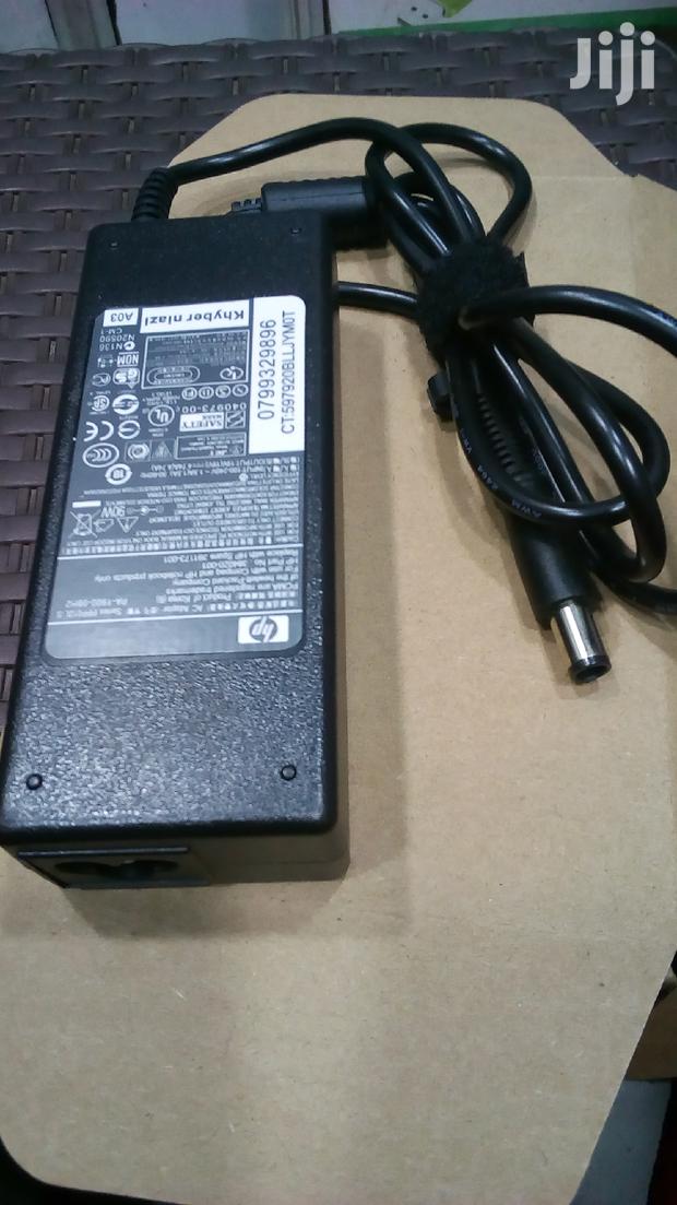 HP Chargers Big Pin 90w