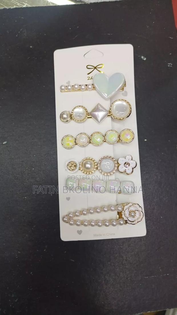 Cute Hair Clips Set - thumbnail 3