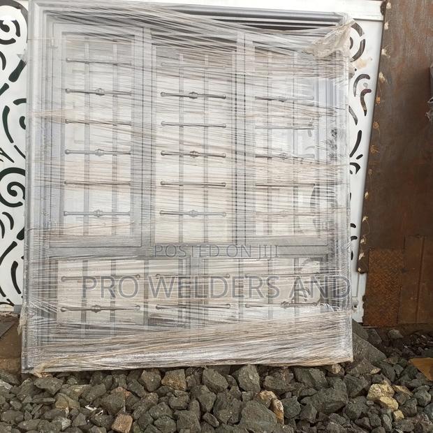 Posh Window Designs - thumbnail 2