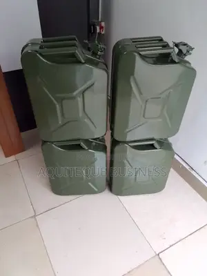 Metallic Fuel Can 20L. Stainless