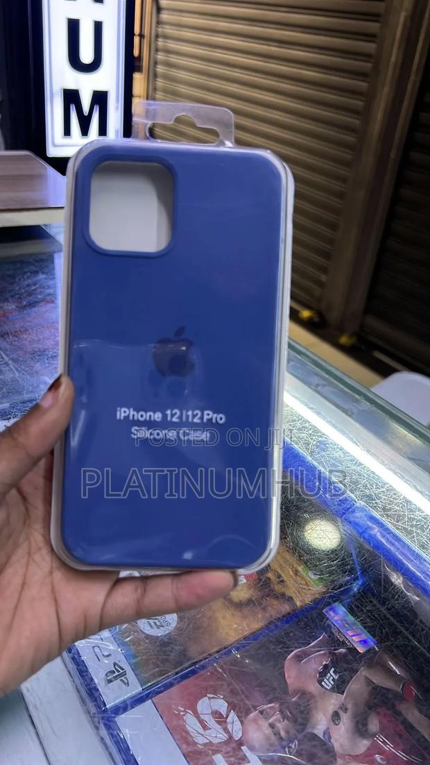 iPhone 12 or 12pro Silcone Case - main view