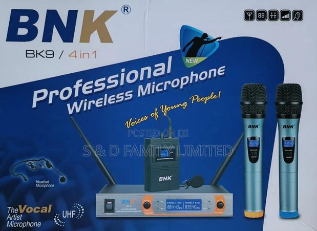 BNK BK9 4 in 1 Wireless Microphone