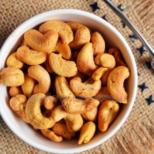 Cashewnuts Raw/Roasted 500g - main view