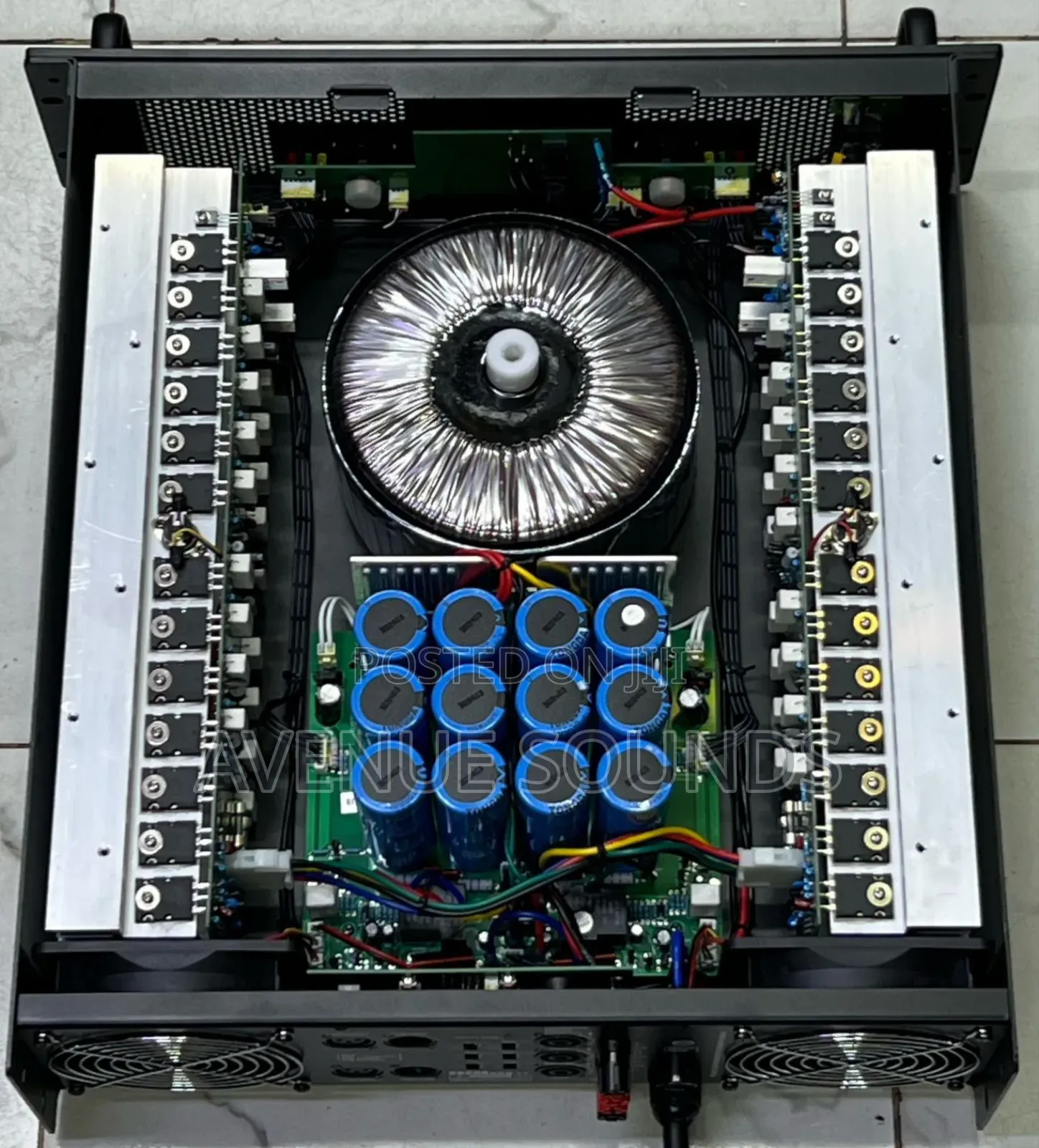 Peavey Cs5000 Power Amplifier