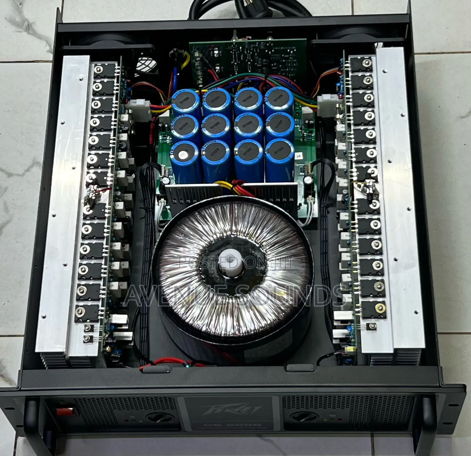Peavey Cs5000 Power Amplifier