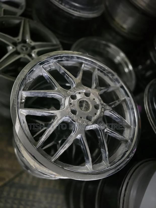 Strada Wheels 19 Inch Rims Set 5*114.2
