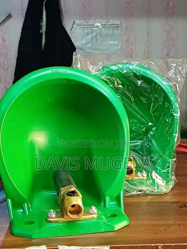 Automatic Goat Waterer Sheep Drinkers - 2 Pieces - main view