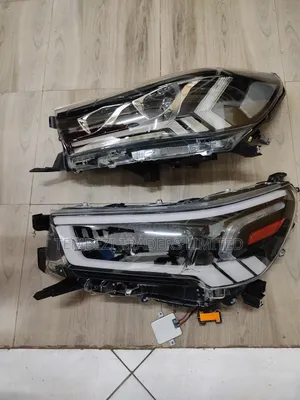 Aftermarket Headlights Toyota Hilux Revo