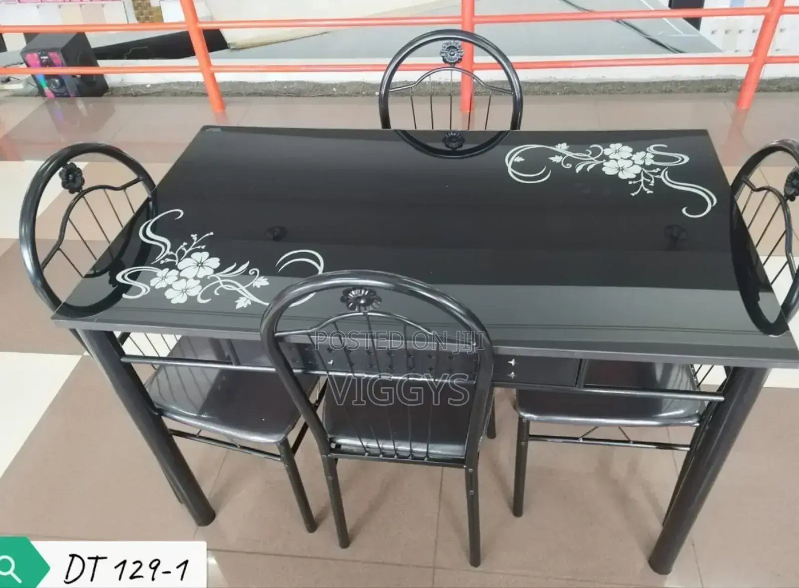 *Durable Executive 4 Sitter Dinning Table Ksh16,500