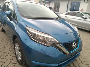 Nissan Note 2018 Blue