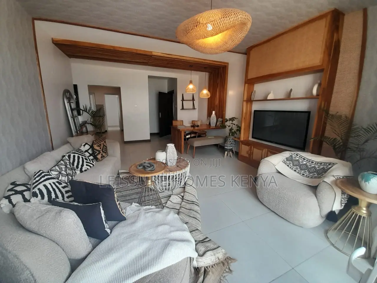 3bdrm Apartment in Gateway Mall Area for rent