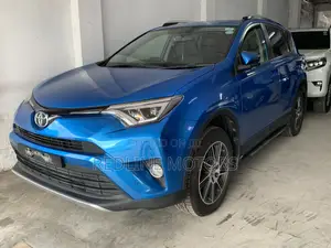 Toyota RAV4 SE AWD (2.5L 4cyl 6A) 2016 Blue