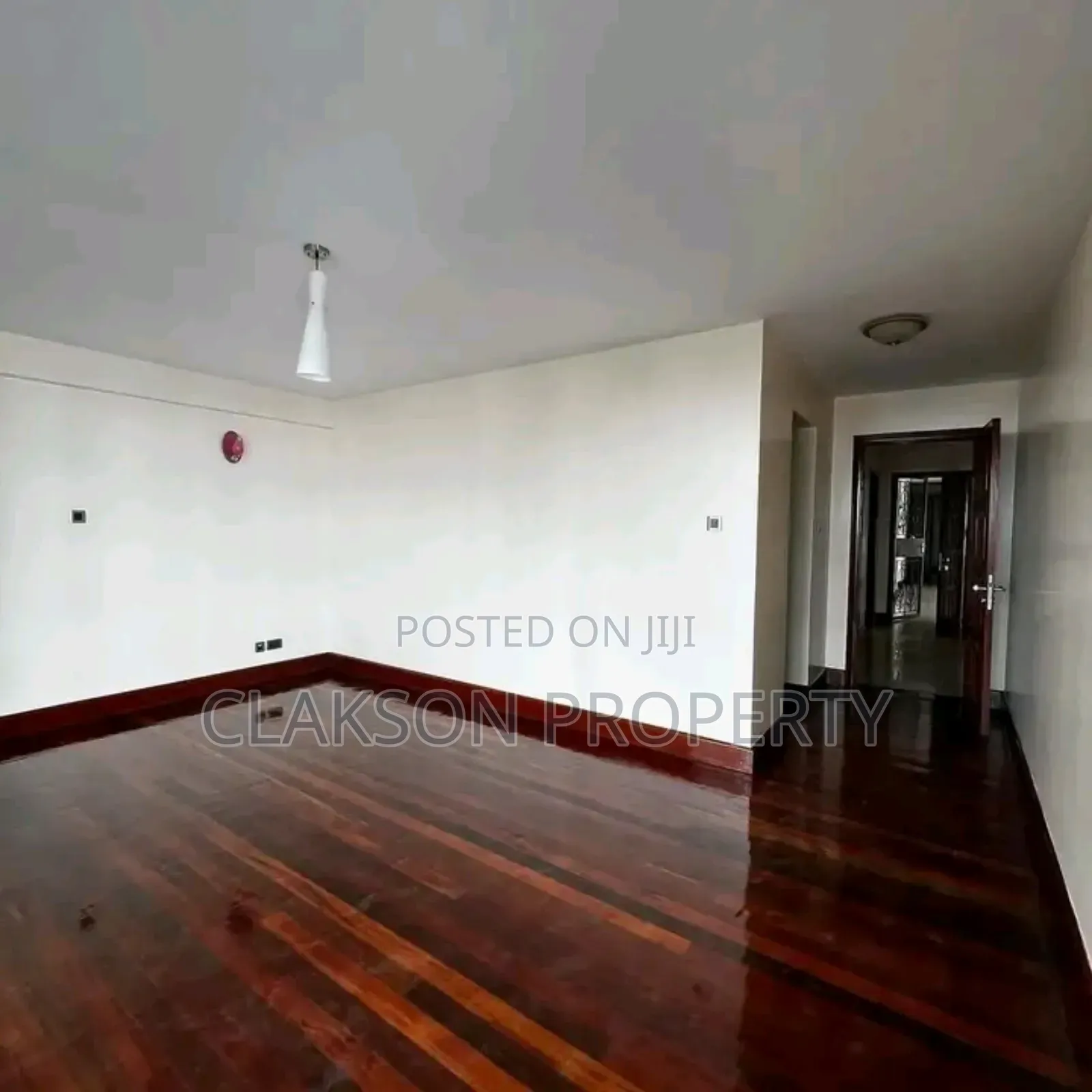 3bdrm Apartment in Riverside for sale