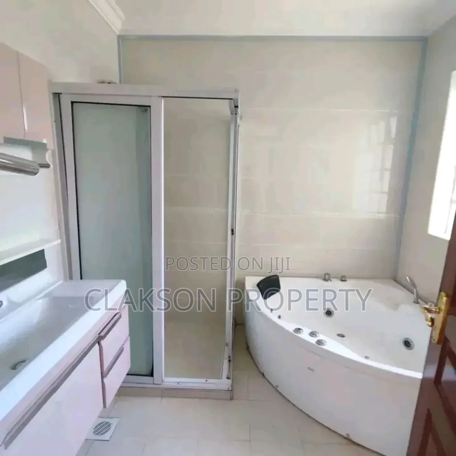 3bdrm Apartment in Lavington for rent