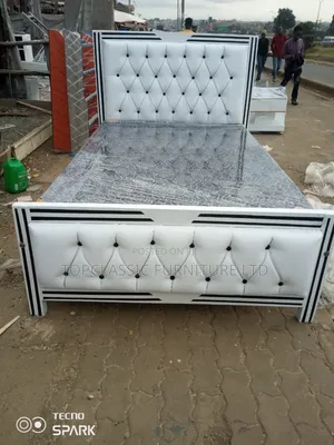 Hardwood Bluegham Mocket Beds 4x6.