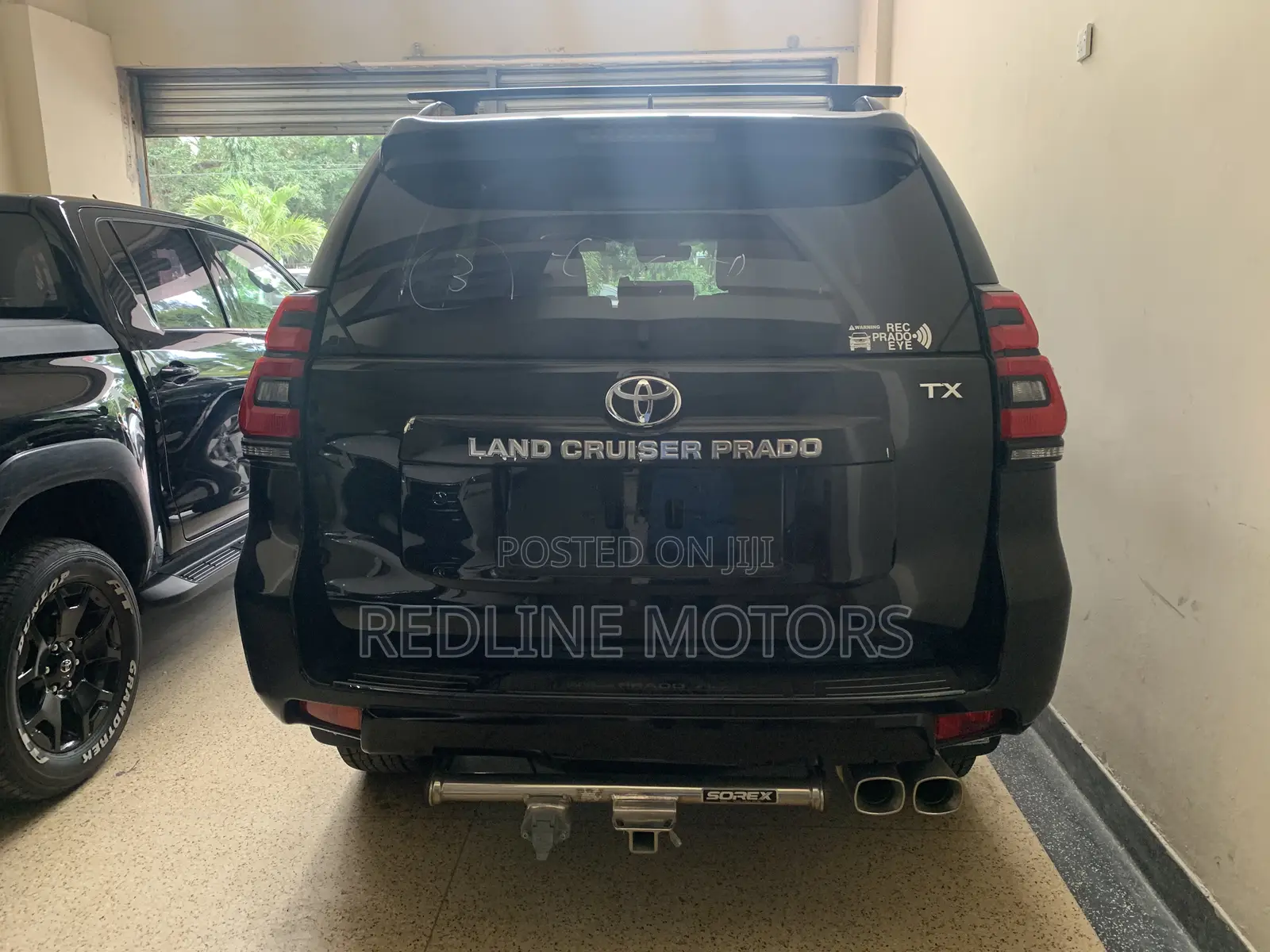 Toyota Land Cruiser Prado 2.8 2017 Matt Black