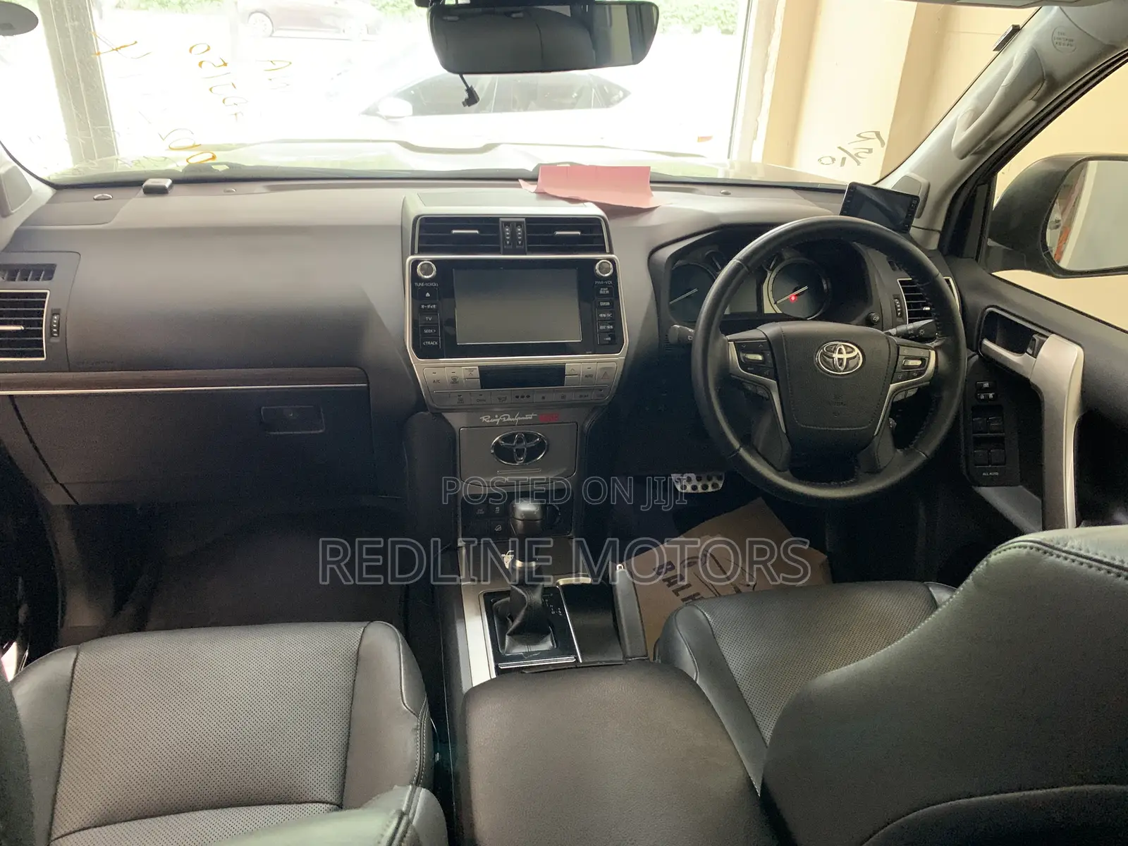 Toyota Land Cruiser Prado 2.8 2017 Matt Black
